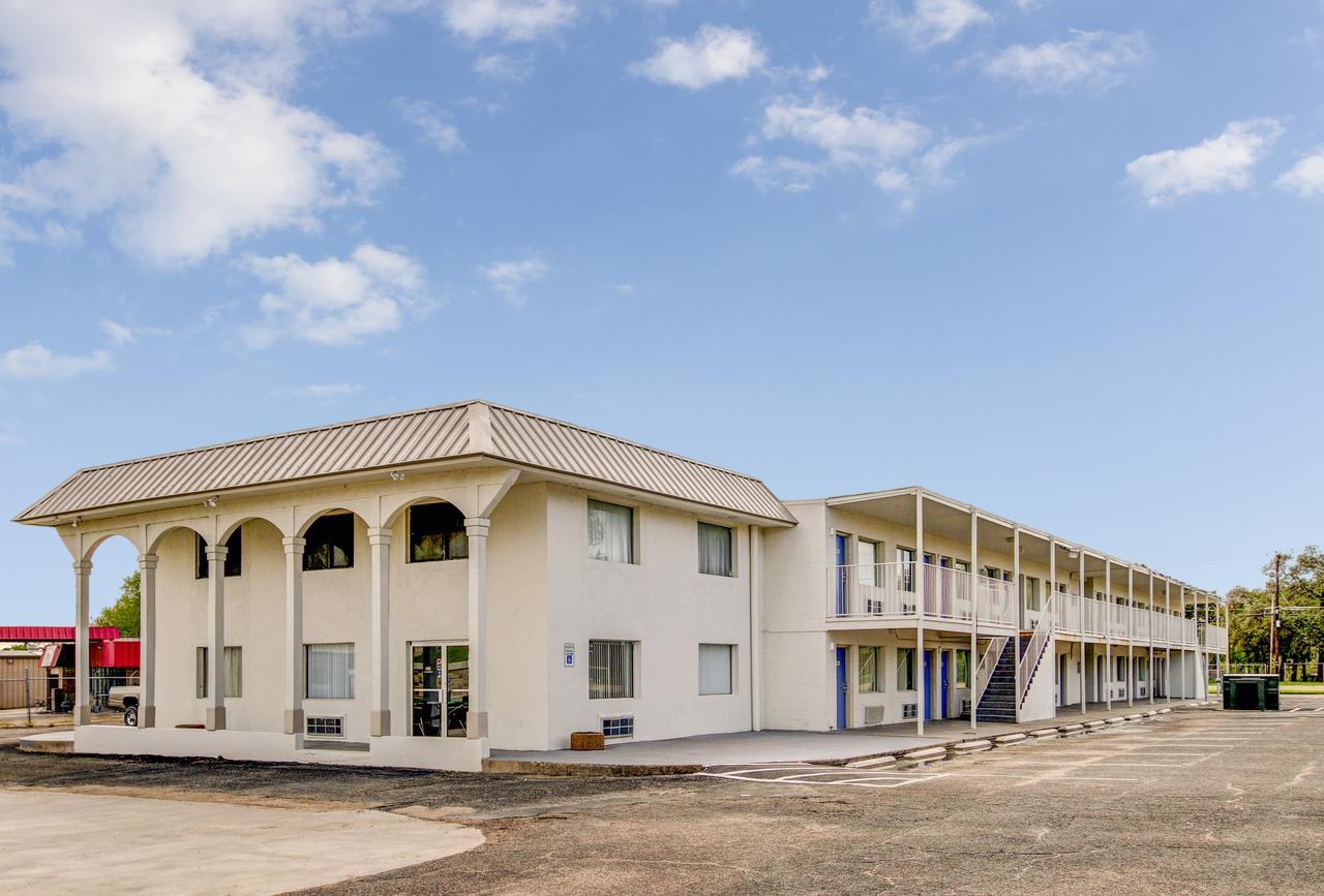 Motel 6 Waco - Lacy Lakeview Bellmead Exterior foto